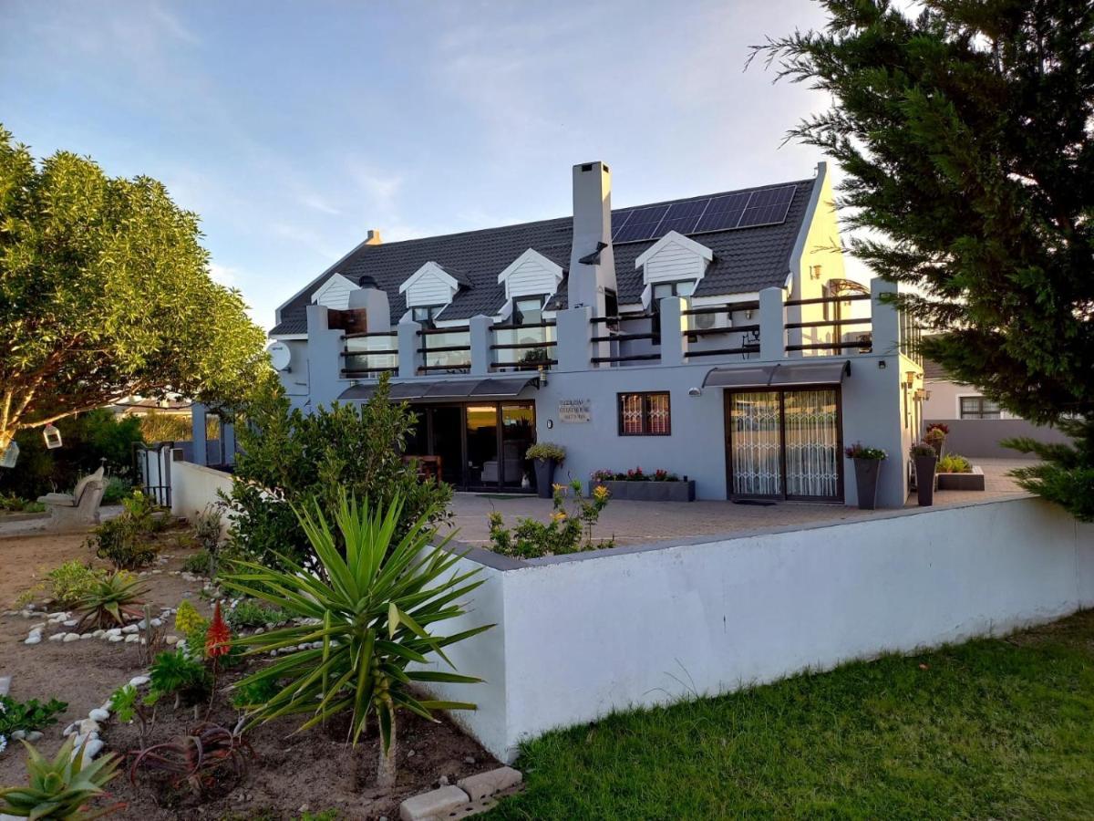 Holiday Guest House Langebaan Exterior foto